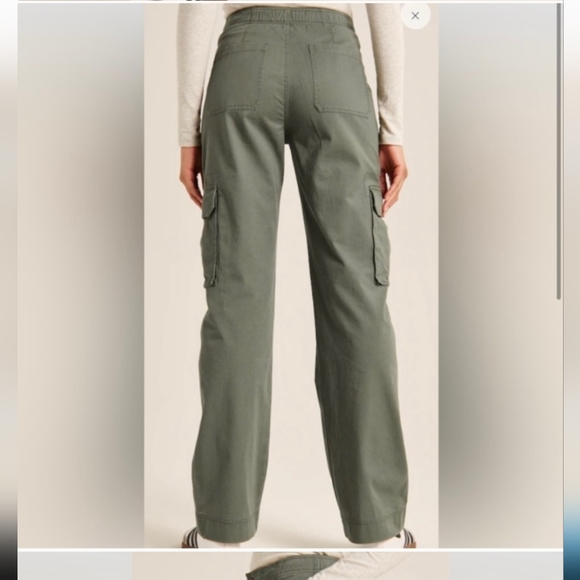 Abercrombie & Fitch Relaxed Green Cargo/Utility Pants - Picture 3 of 6